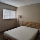 main-photo-sdaiotsya-komnata-v-sakramento