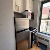 main-photo-sdaetsya-chistaya-svetlaya-studiya