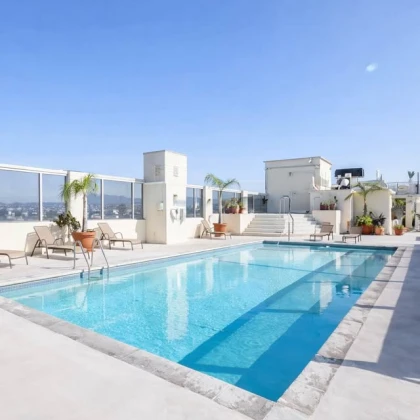 sdam-2-bedrum-kvartiru-v-koreatown-los-andzheles-photo