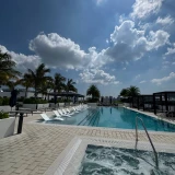 main-photo-sdam-komnatu-v-aventura