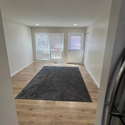 zdayetysya-v-orendu-prostoriy-taunhaus-photo