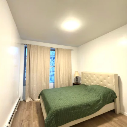 dvuhmestnaya-komnata-v-brukline-photo