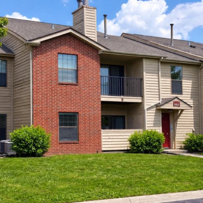 sdam-svetluyu-2-komnatnuyu-kvart-1-photo