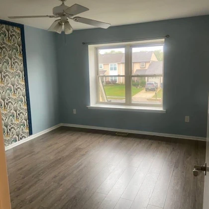 sdaiotsya-prostornaya-i-svetlaya-komnata-1-photo