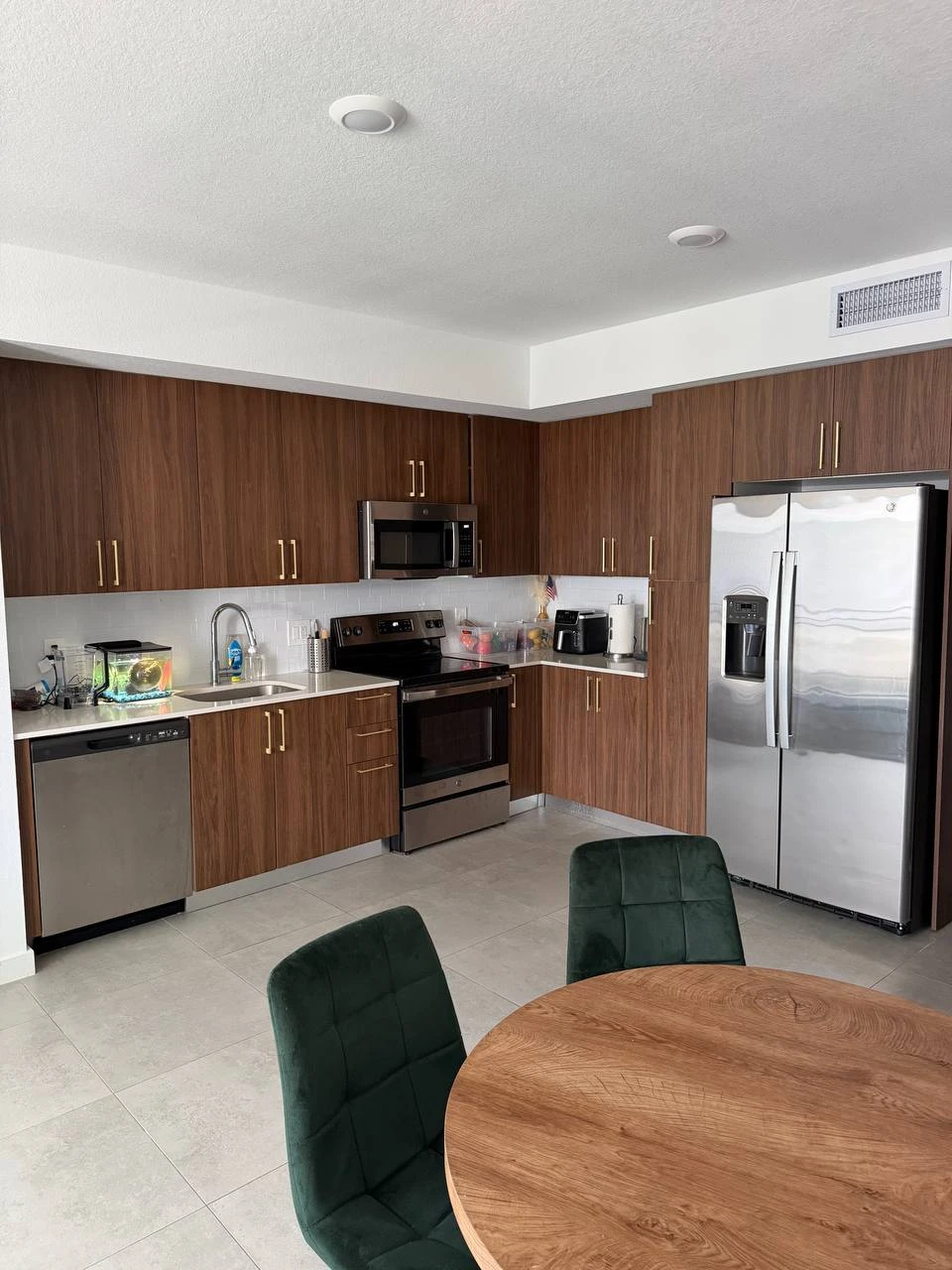 Сдаётся master bedroom с личной ванной