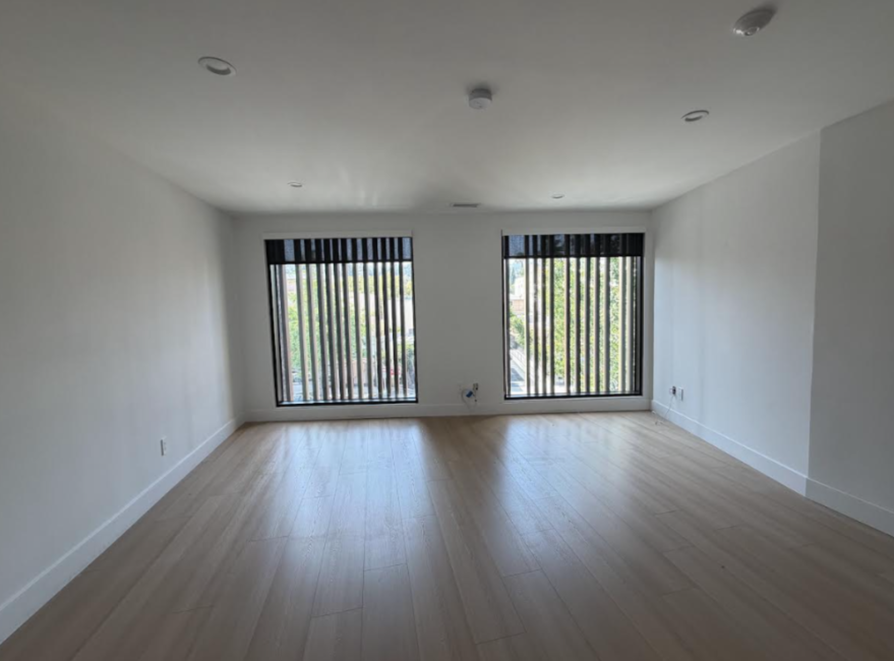 Office Space for Rent - Sherman Oaks, CA - Фото 4