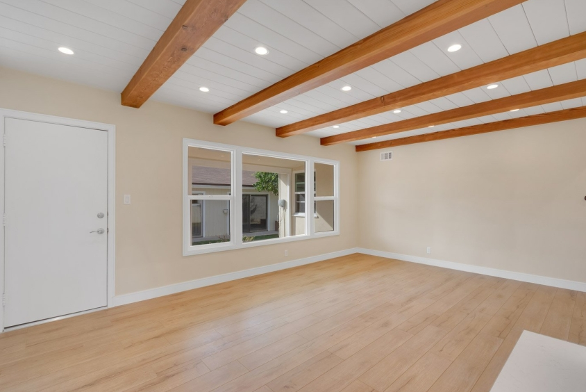 Newly remodeled house for rent - Van Nuys, CA - Фото 2