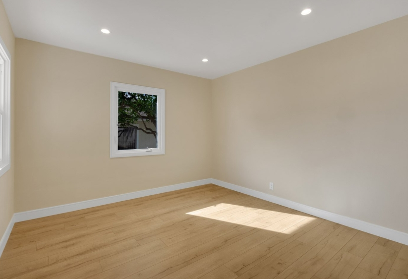 Newly remodeled house for rent - Van Nuys, CA - Фото 5
