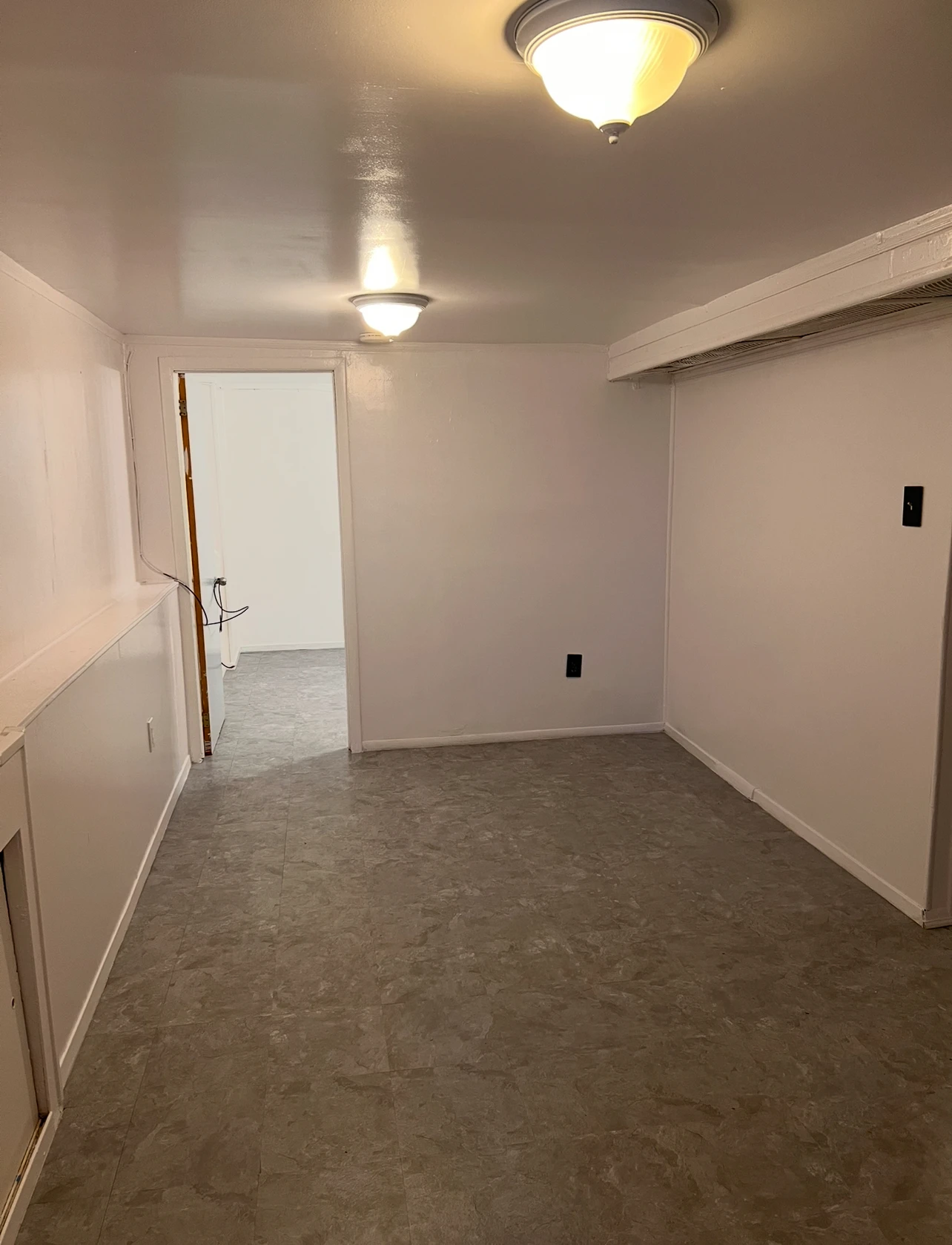 Renting out 1 Apartment with 1 Bedroom
