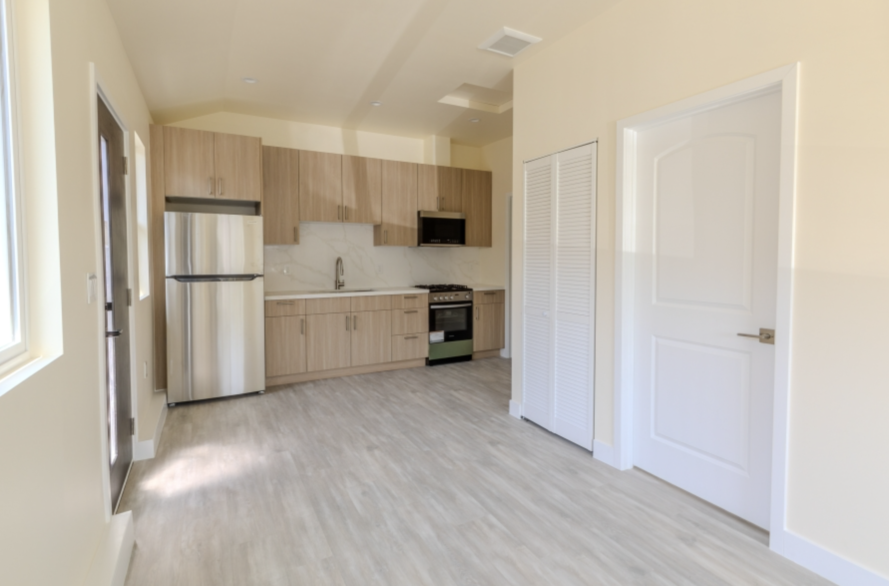 Brand New ADU - Granada Hills, CA - Фото 6