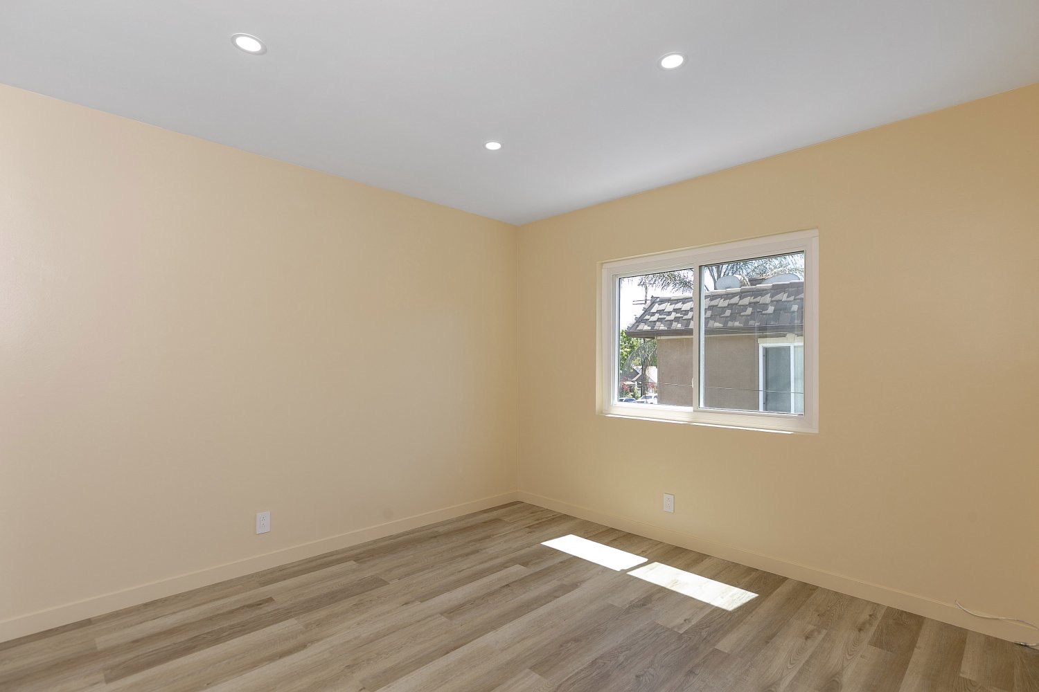 1BD, 1BA квартира с ГАРАЖОМ - Фото 9
