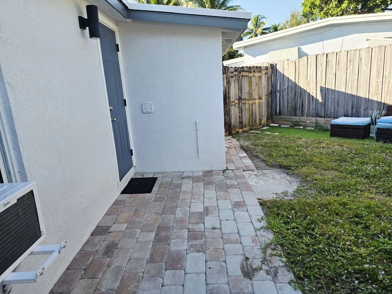 Здається студія в Pompano Beach, 33064