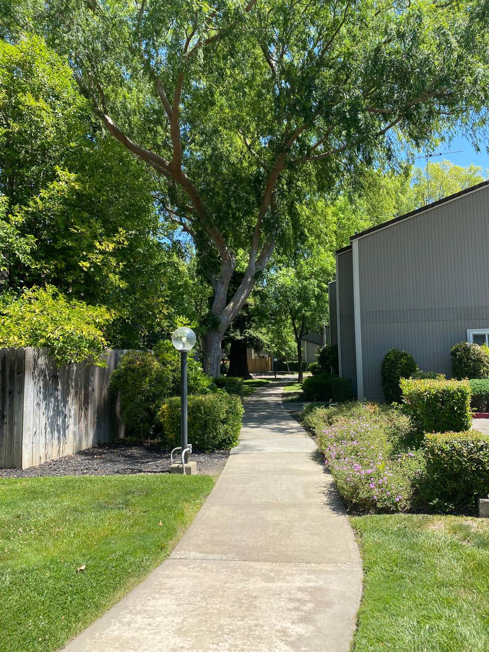 Townhouse for rent - Фото 3