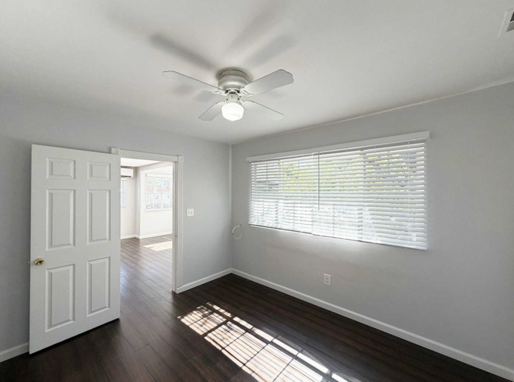 House for Rent - Tujunga, CA - Фото 8
