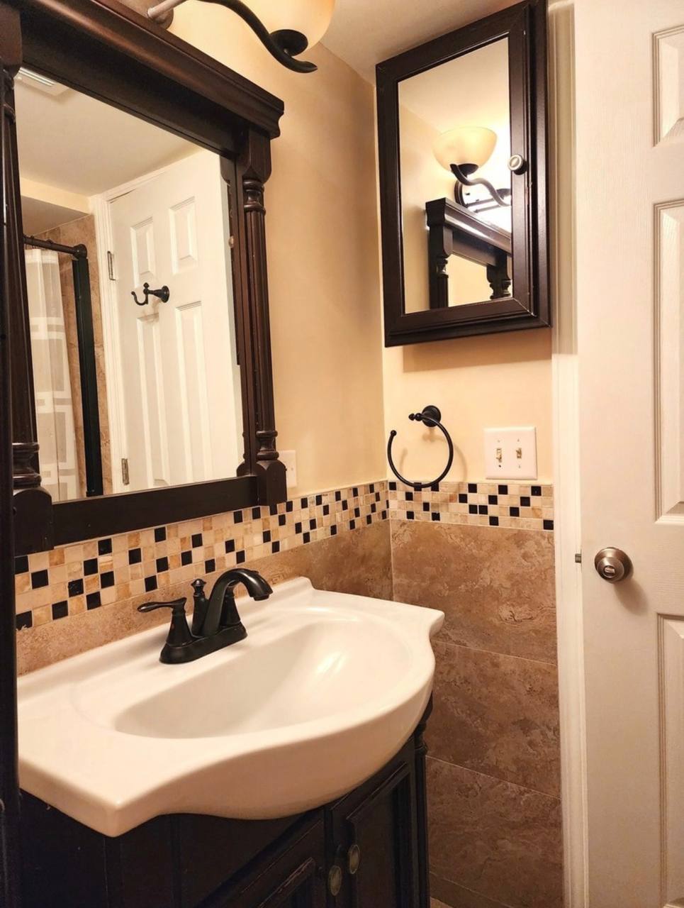 3 Bedrooms, 2 Bathrooms for rent - Фото 7