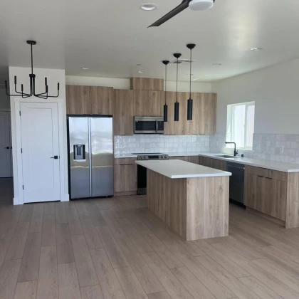 sdaetsya-condo-3-bed-2-bath-v-sakramento-photo
