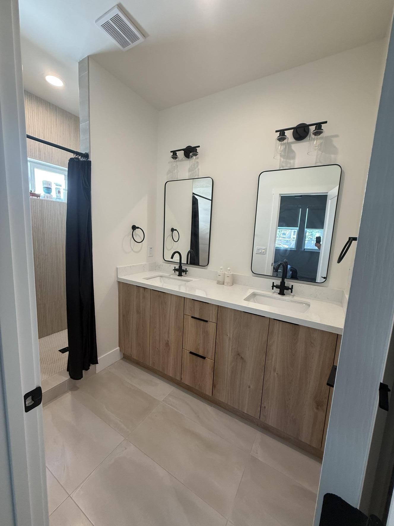 Сдается condo 3 bed, 2 bath в Сакраменто - Фото 2