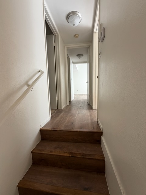 Townhouse-Style Apartment for Rent - Glendale, CA - Фото 6