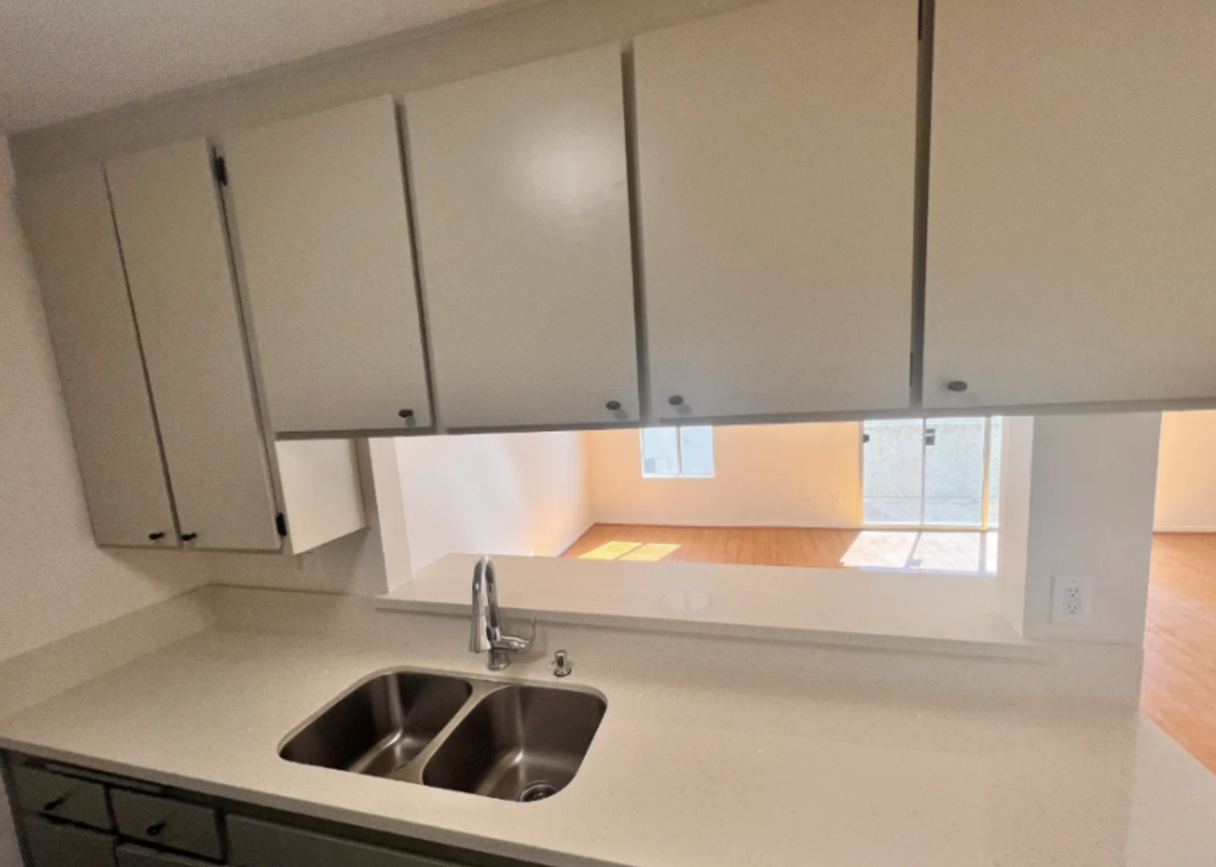Apartment for Rent - Glendale, CA - Фото 6