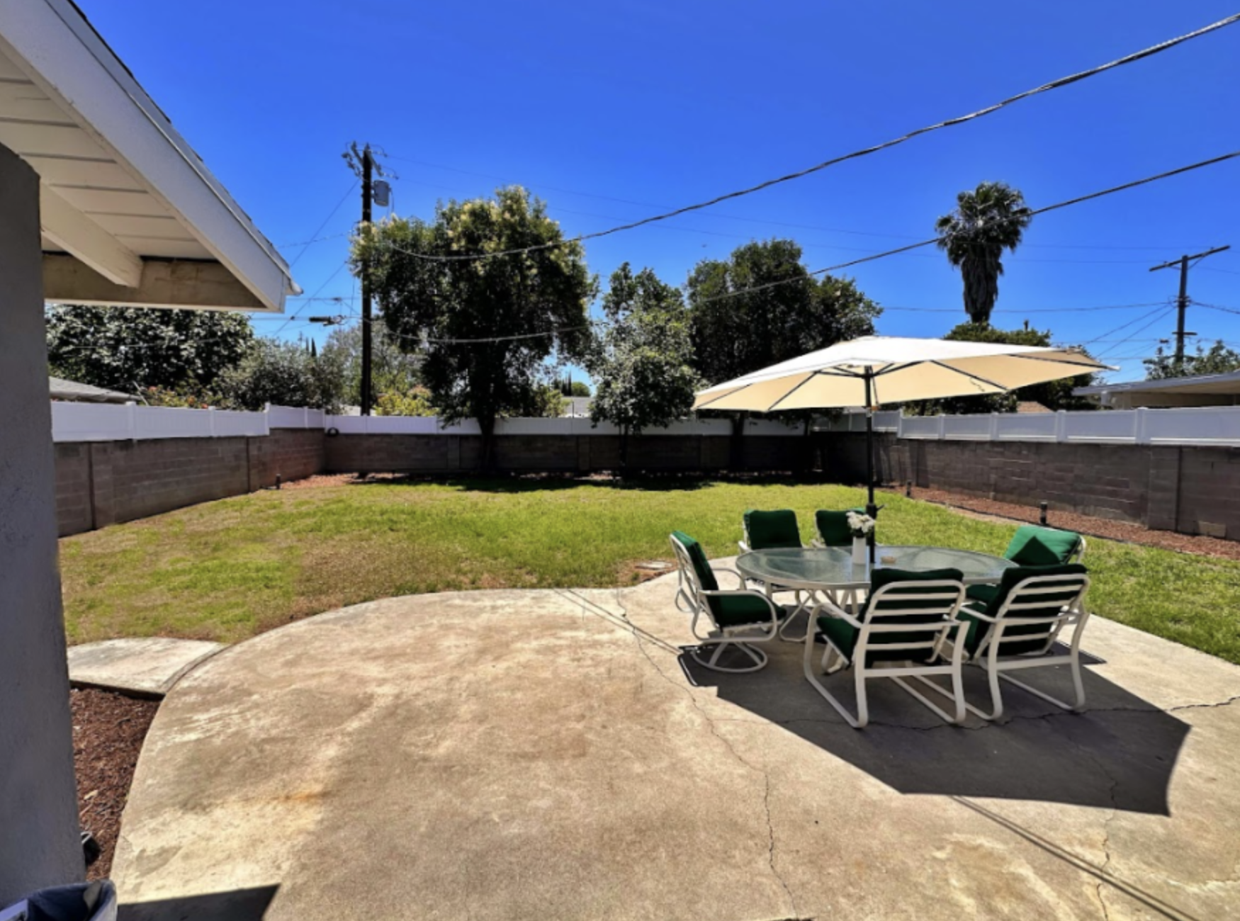 House for Rent - Northridge, CA - Фото 12