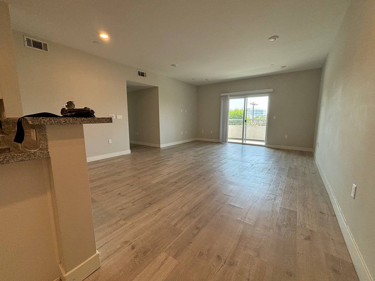 3BD, 2BA квартира в здании с детской комнатой и спортзалом - Фото 3