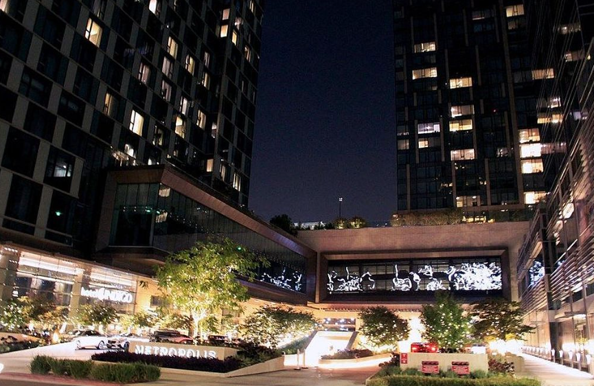 Luxuary down town high-rise condo - Фото 10