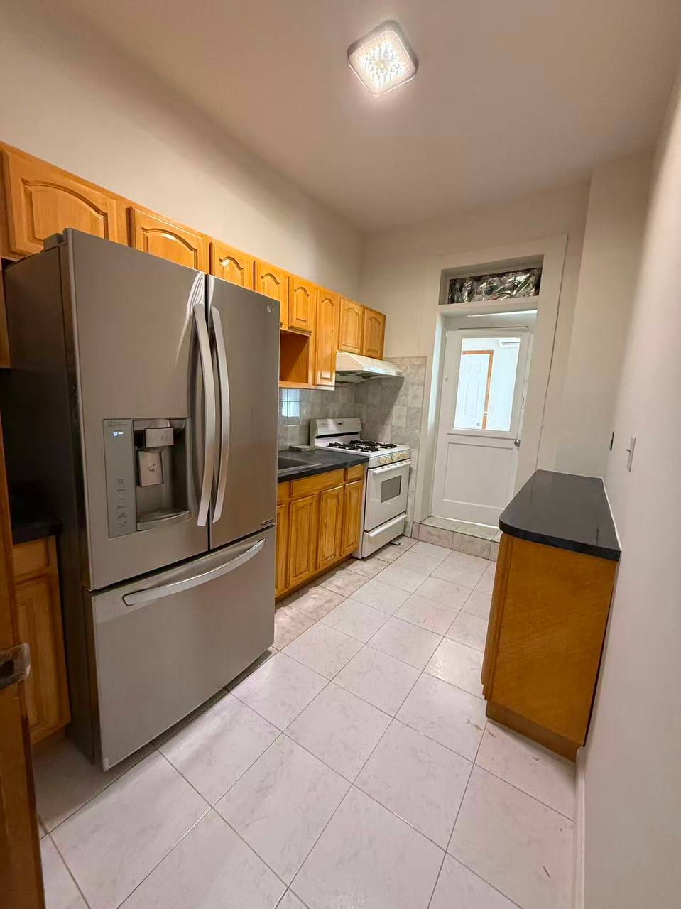 NO BROKER FEE   Apartment for rent Sunset Park, Brooklyn, 11220 - Фото 3