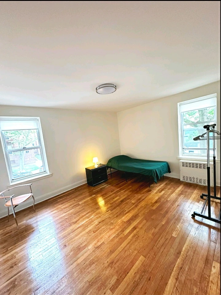 Freshly renovated apartment with a brand-new kitchen