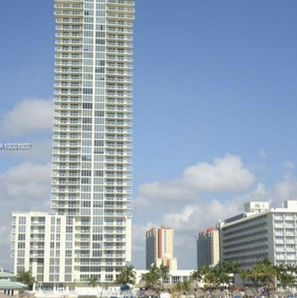 Oceanfront Room for Rent in Sunny Isles Beach - Фото 5