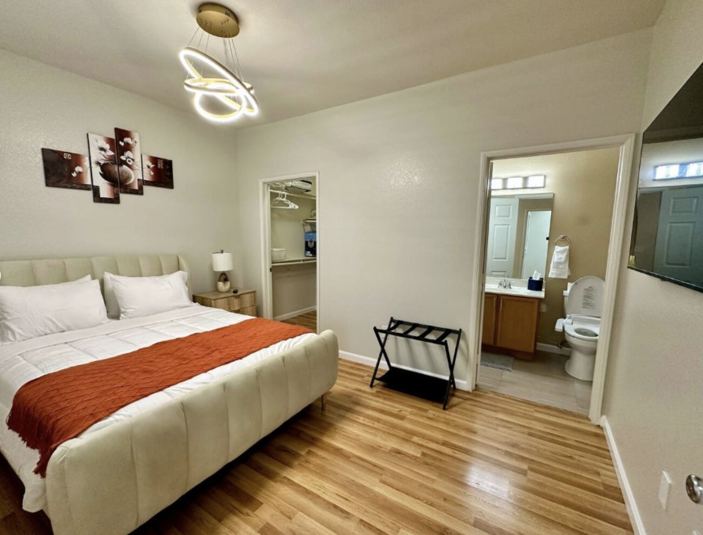 Fully furnished 2B, 2B Condo for rent - Фото 8