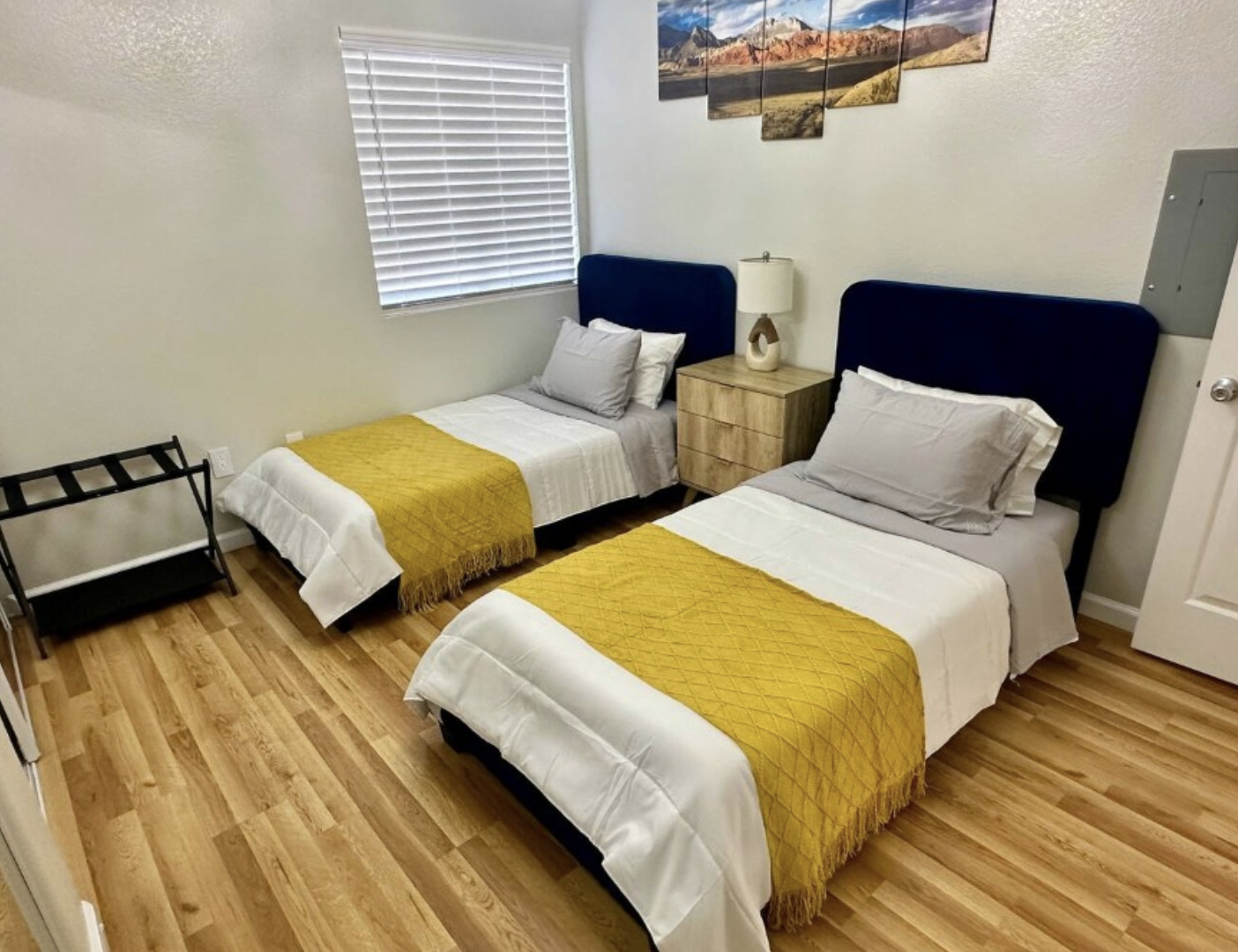 Fully furnished 2B, 2B Condo for rent - Фото 12