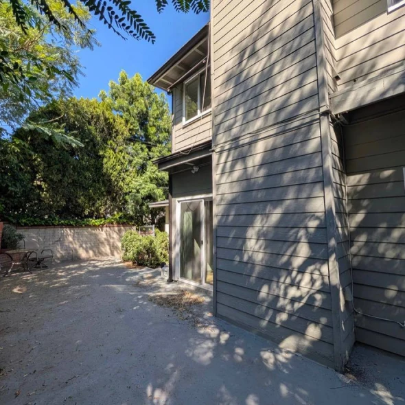 Sherman Oaks! Уютное здание из 5 квартир