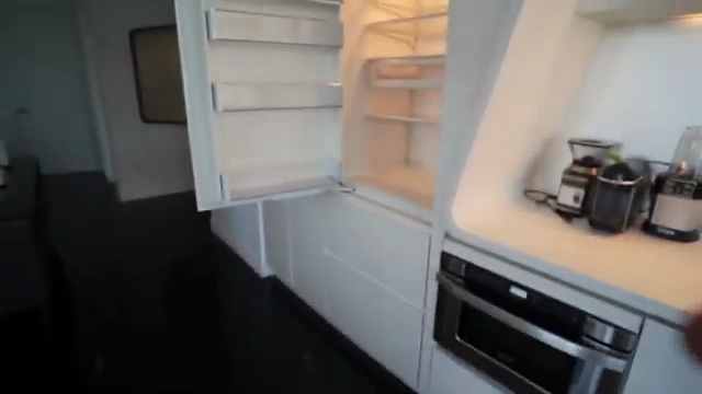 Beautifully Furnished 2 Bedroom Apartment high-floor unit - Фото 4
