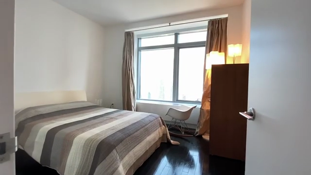 Beautifully Furnished 2 Bedroom Apartment high-floor unit - Фото 8