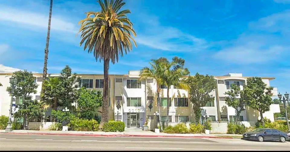 Студия в Hollywood Hills! Близко к 101 freeway, Studio City, West Hollywood, Los Feliz, Hollywood и т.д.