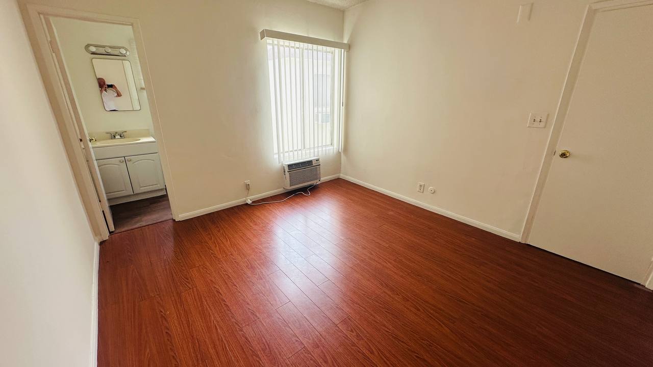 Сдается в Hollywoode 2 bdr квартира - Фото 2