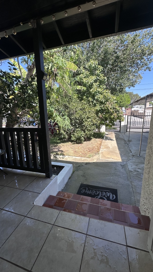 Beautiful Remodeled House for Rent - Reseda,CA - Фото 12