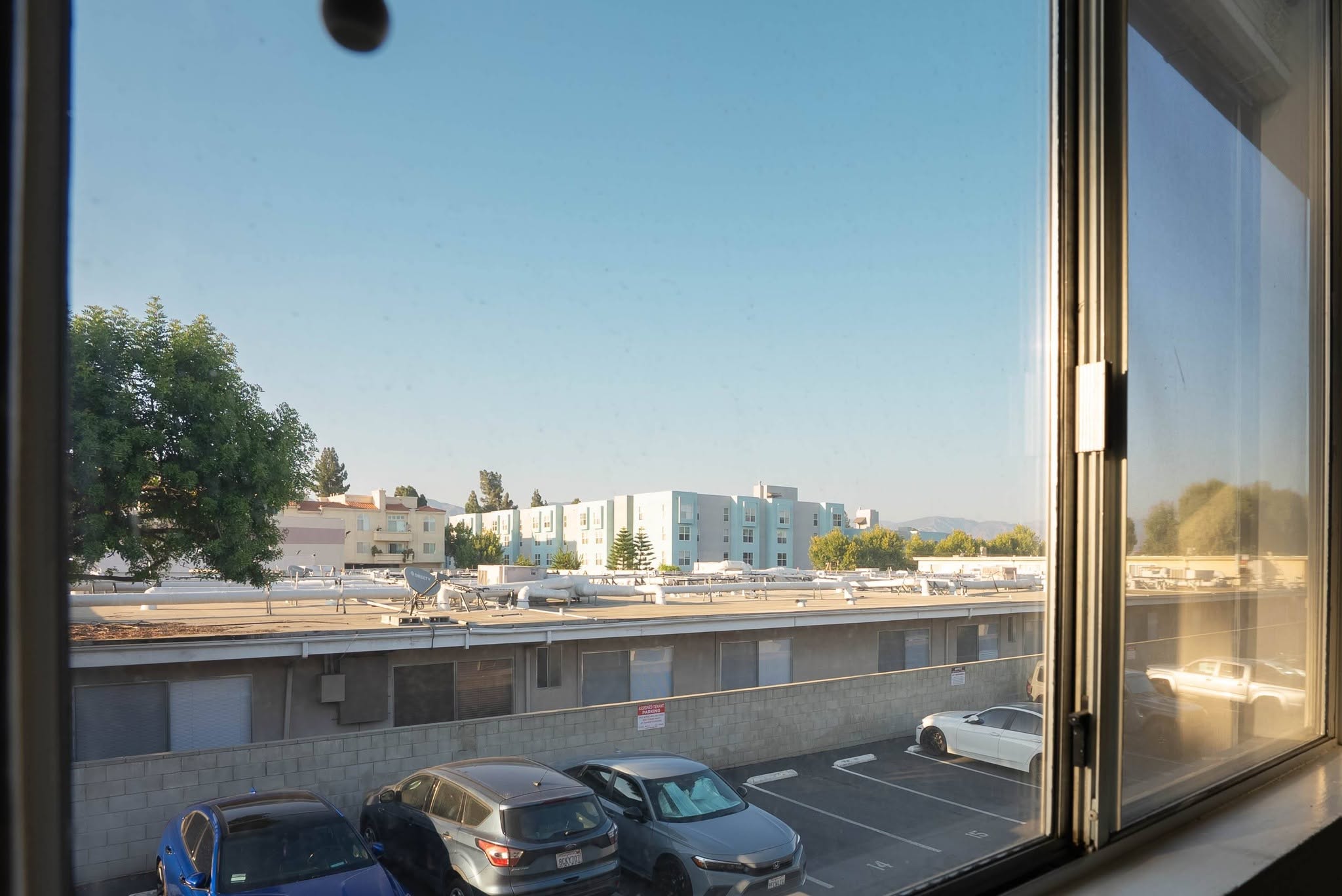 Room for rent in a shared 1BR - Фото 13