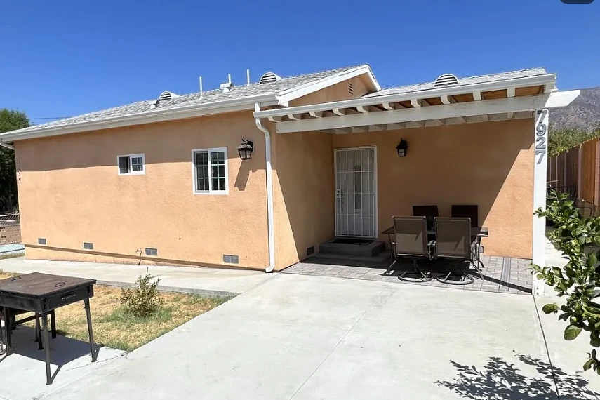 Back House for Rent - Sunland, CA