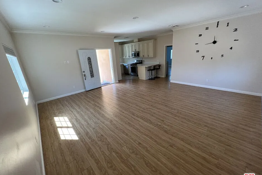Back House for Rent - Sunland, CA - Фото 2