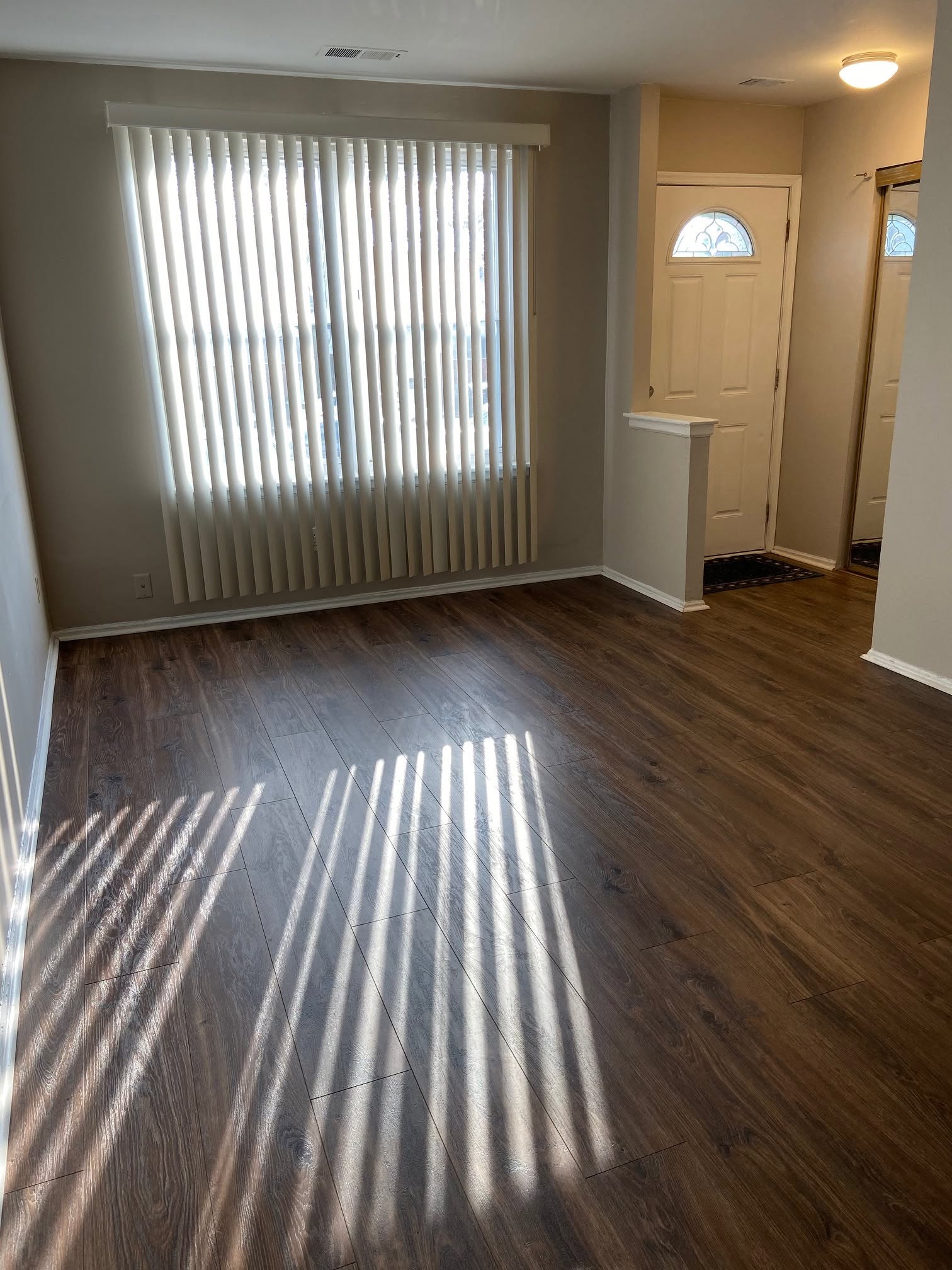 Скоро будет свободен 2bd, 1bath apartment - Фото 2