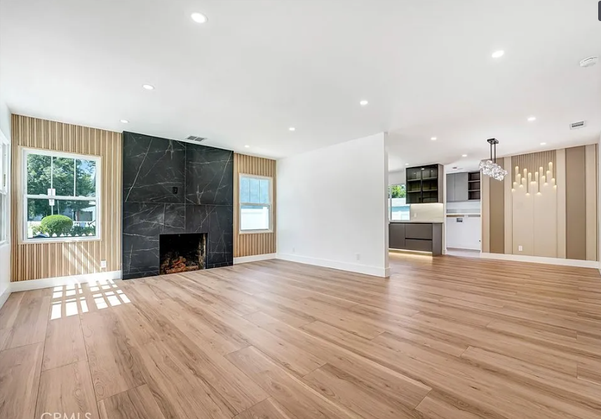 Main House for Rent with ADU - Van Nuys, CA - Фото 6
