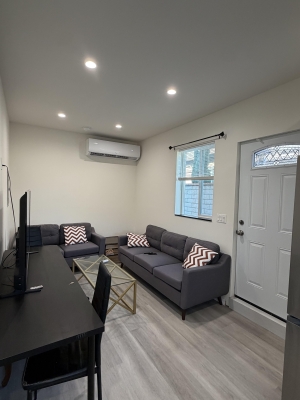 Private House for Rent - Arleta, CA - Фото 3