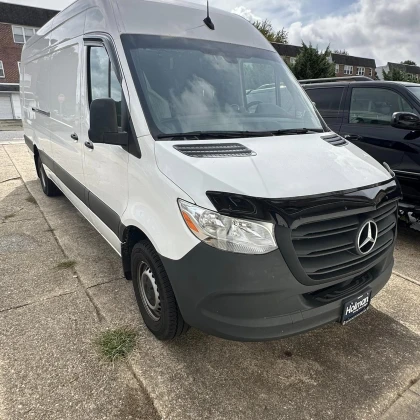 photo-prodazha-mersedes-sprinter-3500-2022-goda
