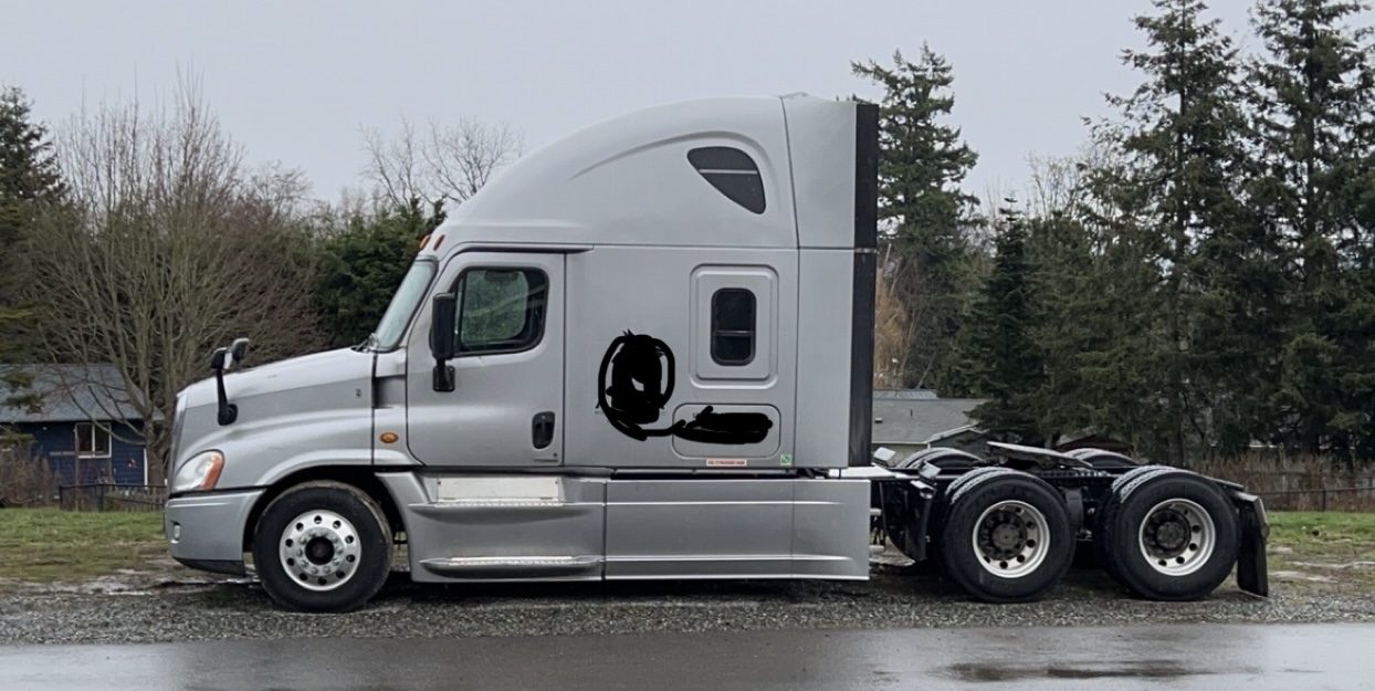 2014 Cascadia - Фото 5