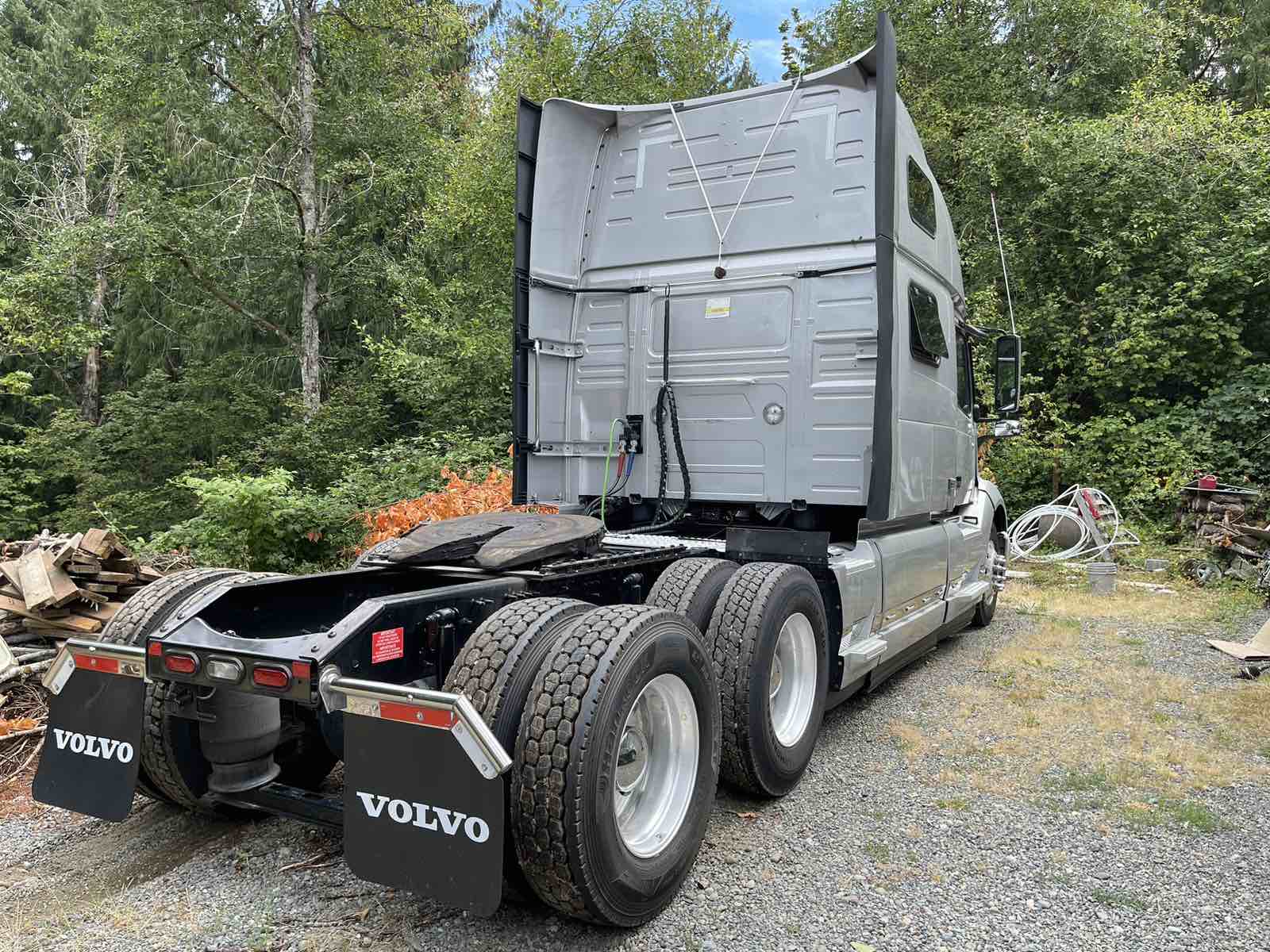 2020 Volvo VNL 860 550k miles D13 505 horse - Фото 3