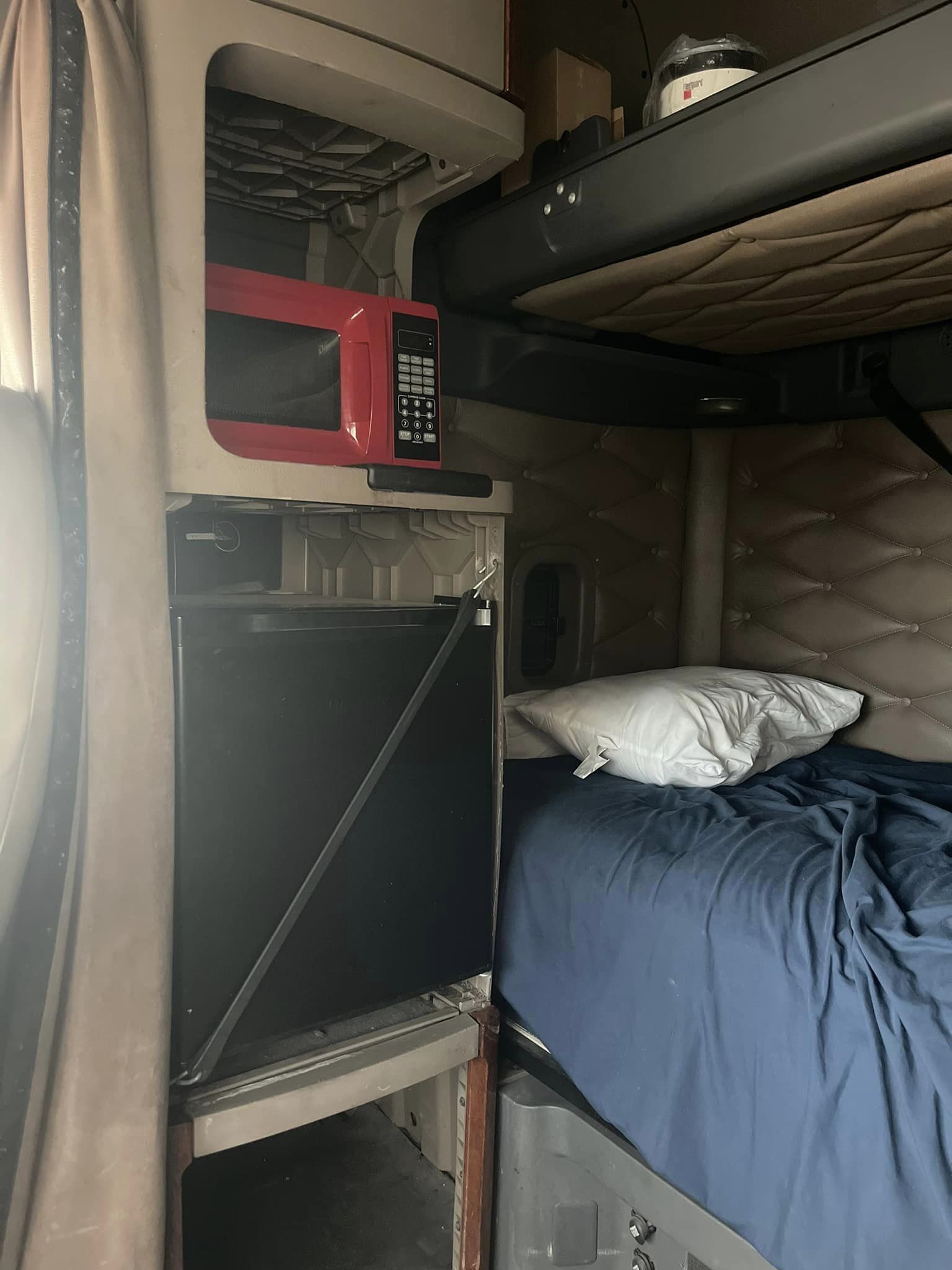 Продажа 2014 Freightliner Cascadia - Фото 6