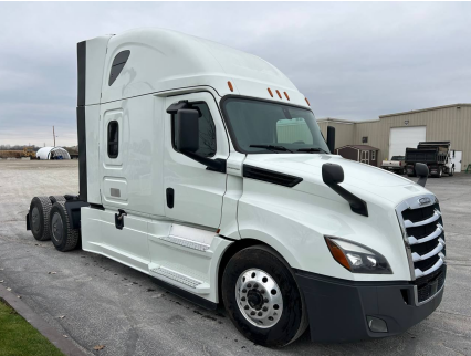 2020 Cascadia 126 for Sale - Фото 2