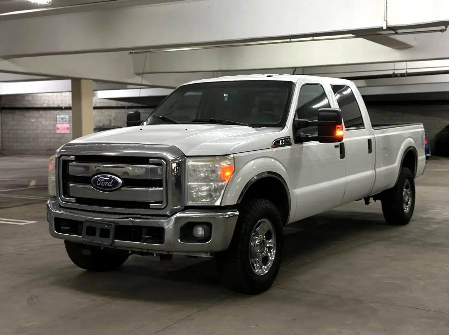 2011 Ford F-350 SD XLT Crew Cab Long Bed 4WD
