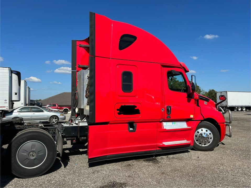 2019 Freightliner Cascadia for Sale - Фото 2